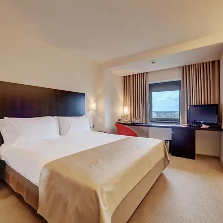 Hotel Ramada Plaza By Wyndham Convention Center