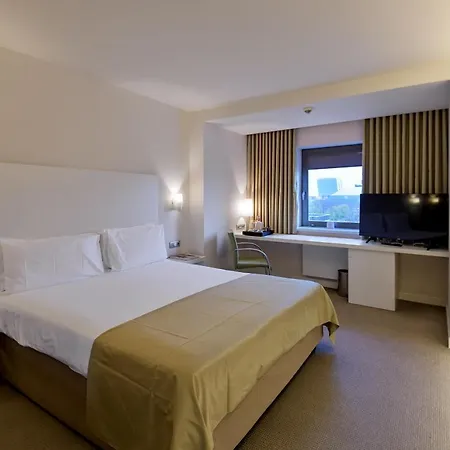 Hotel Ramada Plaza By Wyndham Convention Center