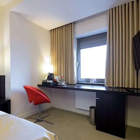 Ramada Plaza By Wyndham Convention Center 4* Bucharest