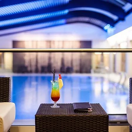 Hotel Ramada Plaza By Wyndham Convention Center