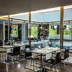 Ramada Plaza By Wyndham Convention Center 4*