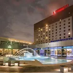 Hotel Ramada Plaza By Wyndham Convention Center 4*