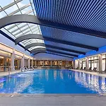 Ramada Plaza By Wyndham Convention Center Hotell