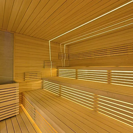 Ramada Plaza By Wyndham Convention Center