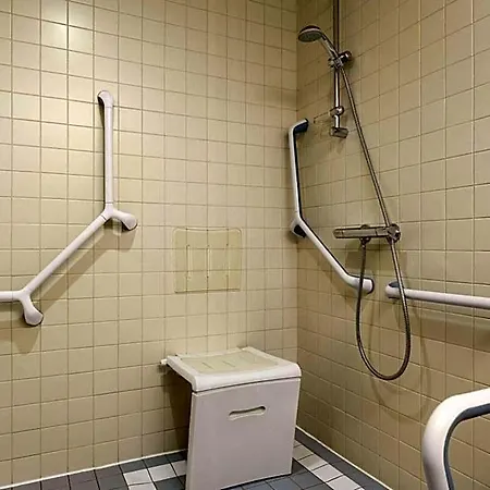 Ramada Plaza By Wyndham Convention Center 4* Bucureşti