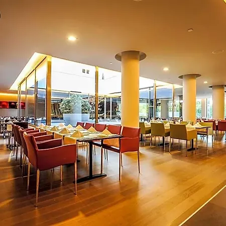 Hotel Ramada Plaza By Wyndham Convention Center