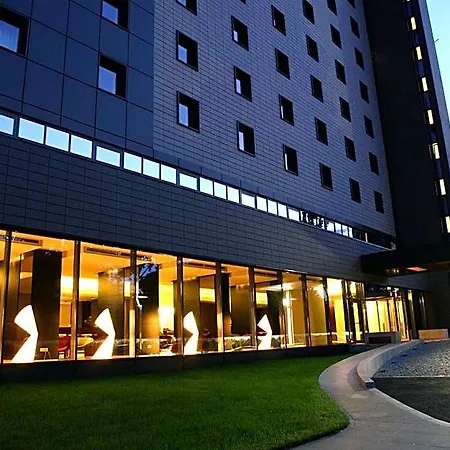 Hotel Ramada Plaza By Wyndham Convention Center Bucureşti