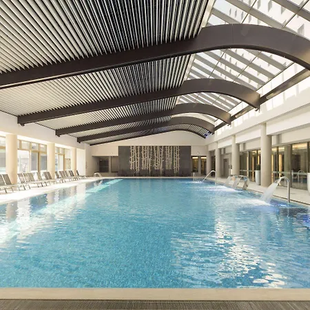 Ramada Plaza By Wyndham Convention Center Bucureşti