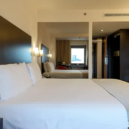 Ramada Plaza By Wyndham Convention Center 4* Bucureşti