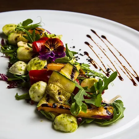 Ramada Plaza By Wyndham Convention Center ブカレスト