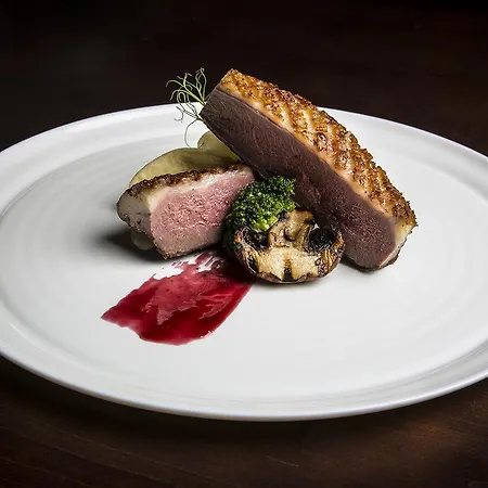 Ramada Plaza By Wyndham Convention Center