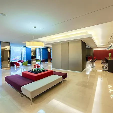 Ramada Plaza By Wyndham Convention Center Bucharest