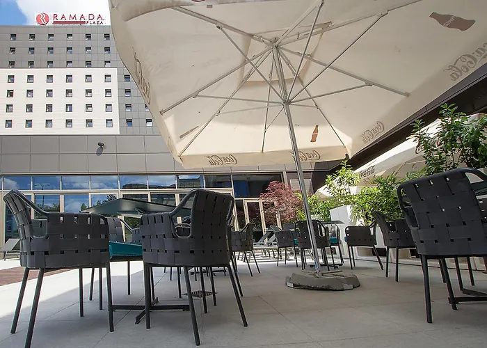 Ramada Plaza By Wyndham Convention Center 4* Βουκουρέστι