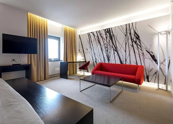 Ξενοδοχείο Ramada Plaza By Wyndham Convention Center