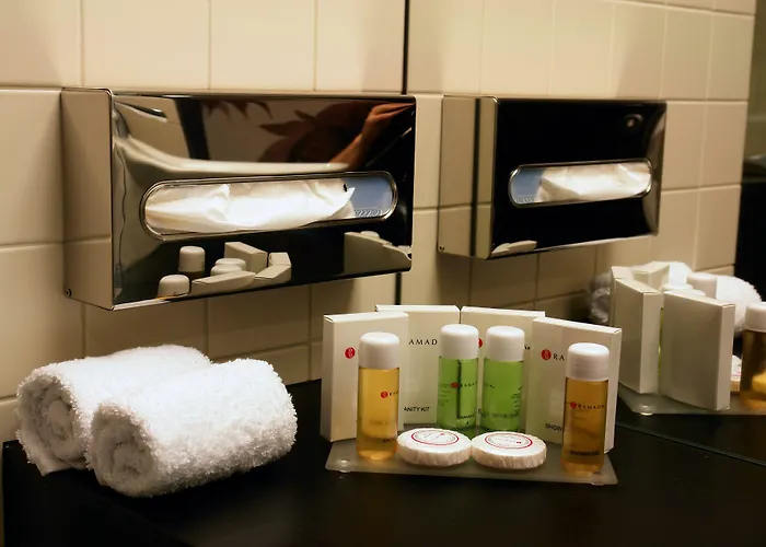 Hotel Ramada Plaza By Wyndham Convention Center Bucarest