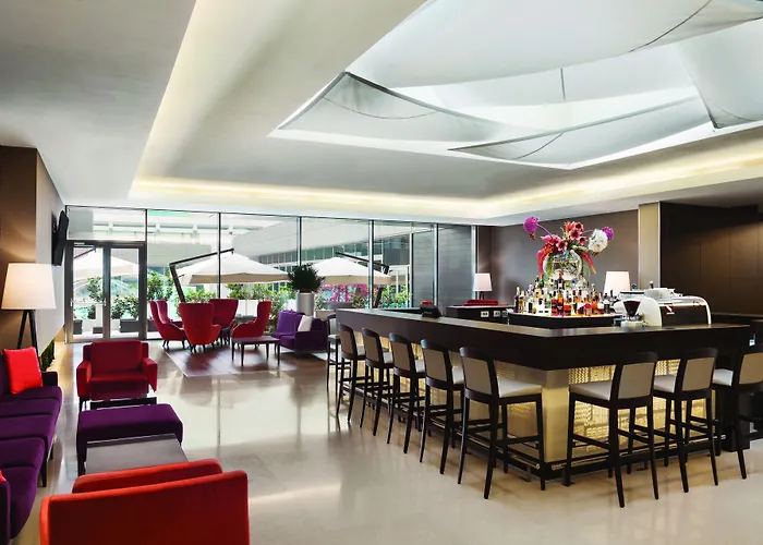 Ξενοδοχείο Ramada Plaza By Wyndham Convention Center 4*