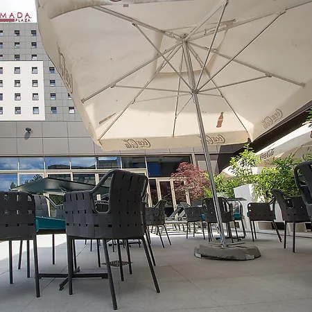 Ramada Plaza By Wyndham Convention Center 4* Bucarest