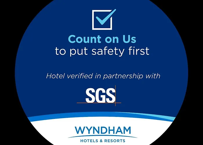 Ramada Plaza By Wyndham Convention Center Hotel 4*