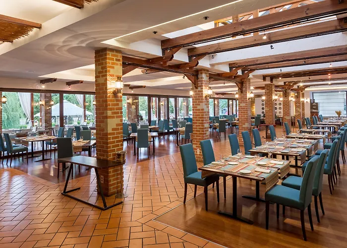 Ramada Plaza By Wyndham Convention Center