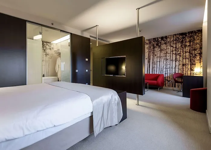 Ramada Plaza By Wyndham Convention Center