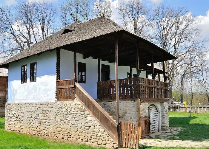 Ramada Plaza By Wyndham Convention Center 4*