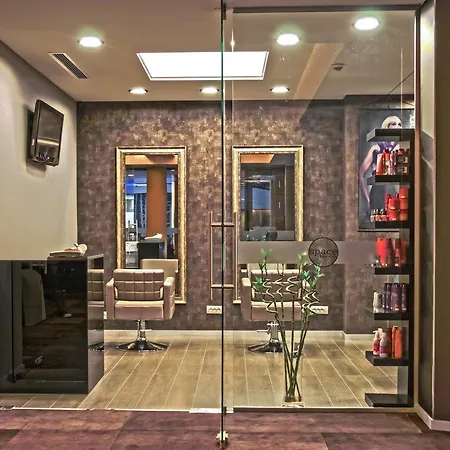 Отель Ramada Plaza By Wyndham Convention Center 4*