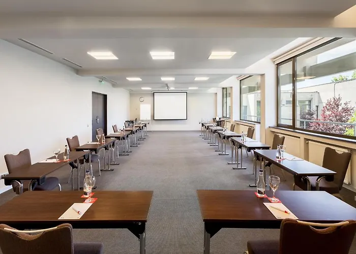 Ramada Plaza By Wyndham Convention Center Hotel Bucarest