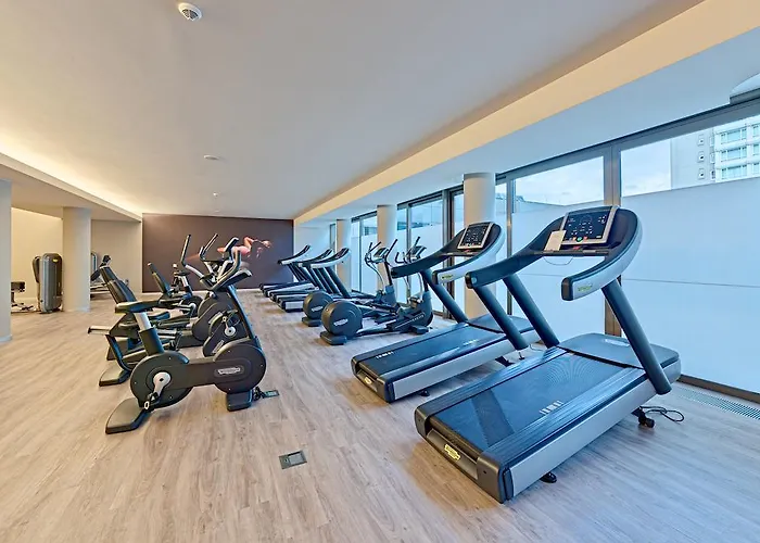 Ramada Plaza By Wyndham Convention Center Hotel